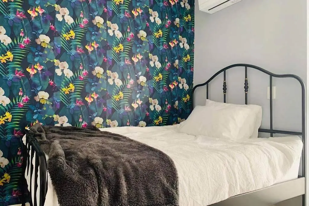 Southbank Modern Luxe Apartment Brisbane