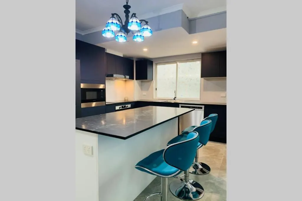 Southbank Modern Luxe Apartment Brisbane